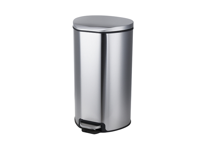 How often should you clean your trash can?